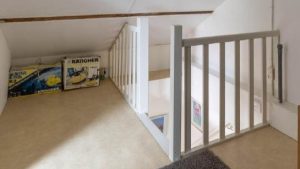 Verhuellweg before renovation - attic 1