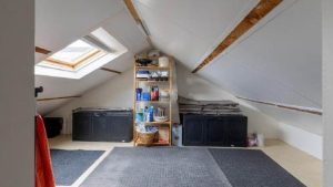 Verhuellweg before renovation - attic 2
