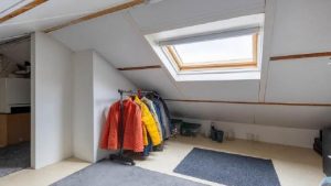 Verhuellweg before renovation - attic 3