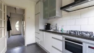 Verhuellweg before renovation - kitchen 2