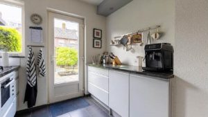 Verhuellweg before renovation - kitchen 3